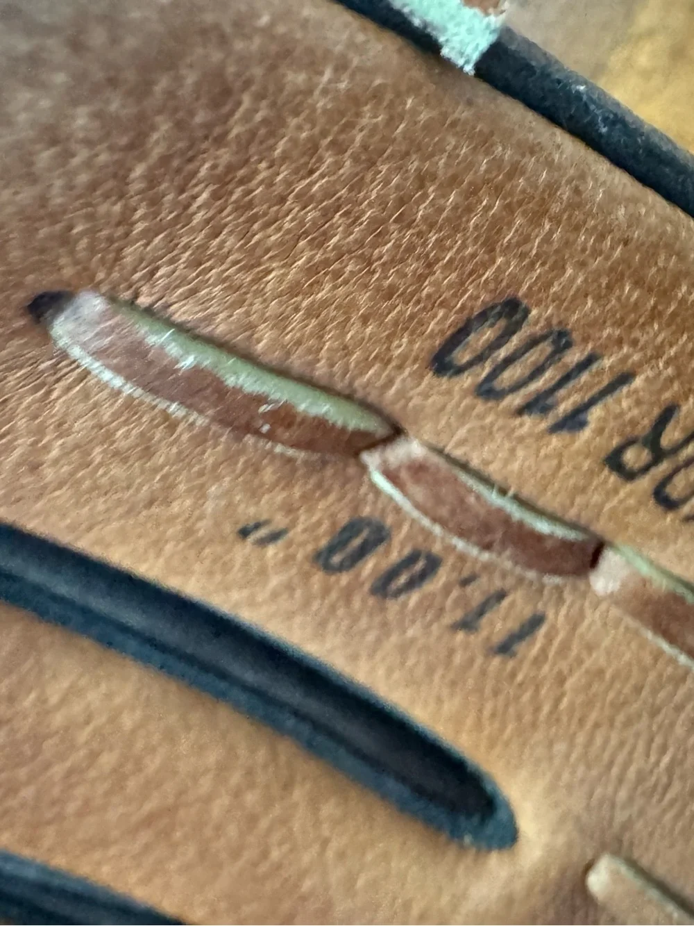 Nike KDR-1200 11” Baseball Softball Glove Right Hand Nike Brown and Tan Leather